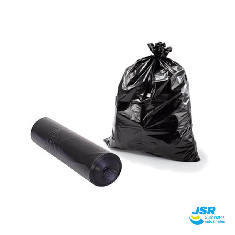 Bolsa de basura negra con rollo desplegado